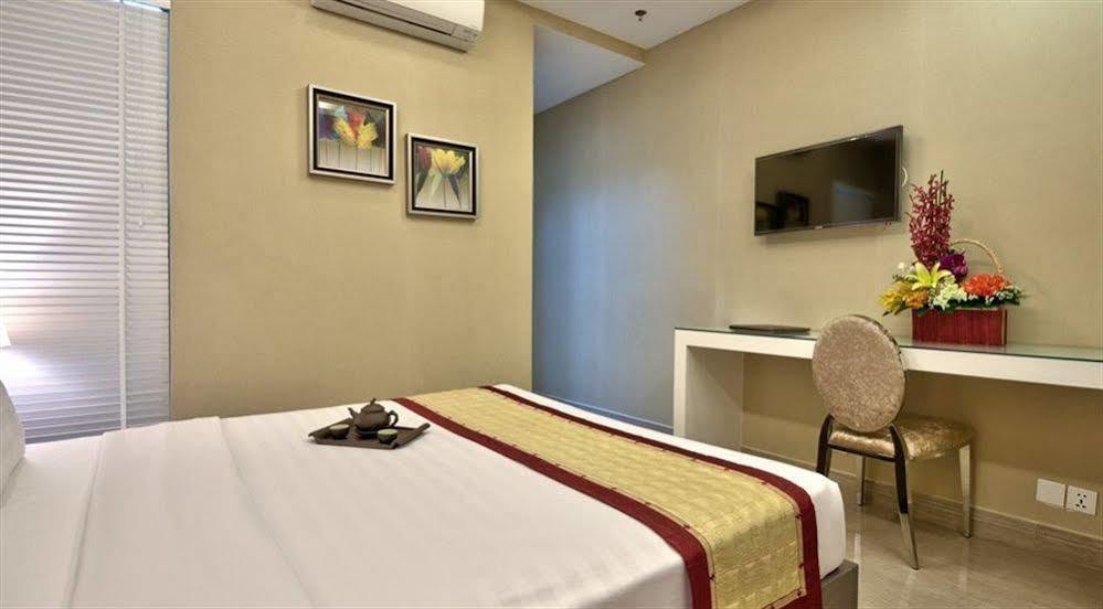 Hong Vina Hotel Ho Chi Minh City Exterior photo